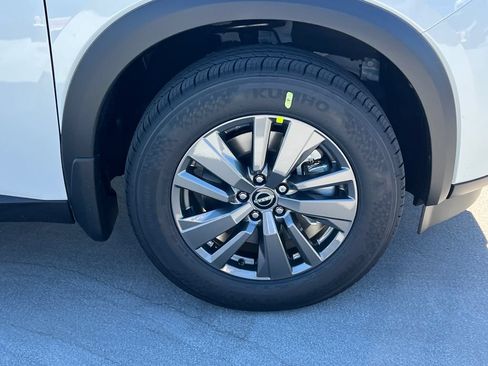 New 2026 Nissan Pathfinder SV FWD image 11