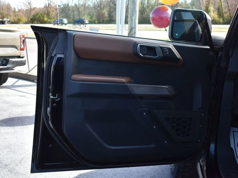 Used 2022 Ford Bronco Outer Banks image 12