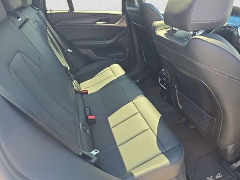 Used 2025 BMW X4 xDrive30i w/ Premium Package AWD/4WD image 11
