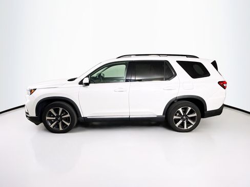 Certified 2023 Honda Pilot Elite image 7