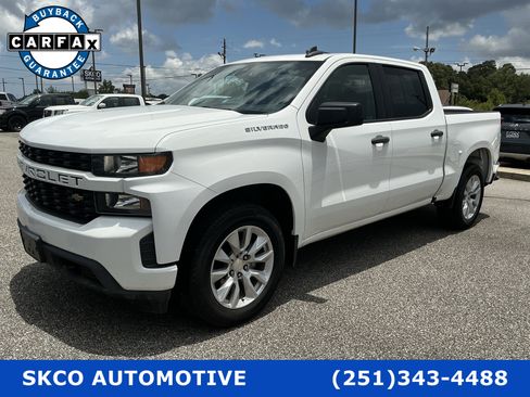 Used 2022 Chevrolet Silverado 1500 Custom w/ Safety Confidence Package RWD image 1