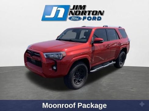Used 2023 Toyota 4Runner SR5 Premium w/ Moonroof Package AWD/4WD image 4