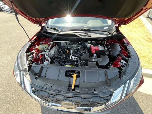 Used 2021 Nissan Rogue SV AWD/4WD image 30