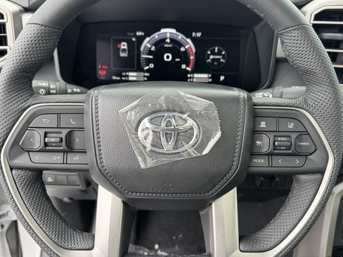 New 2026 Toyota Tundra Limited AWD/4WD image 21