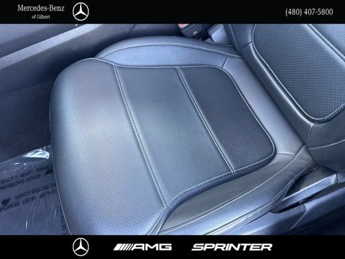 Certified 2023 Mercedes-Benz GLC 300 4MATIC w/ Exclusive Trim Package image 15