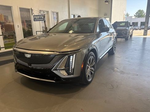Certified 2024 Cadillac Lyriq Luxury w/ LPO, Floor Liner Package AWD/4WD image 2