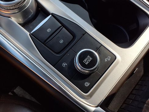 Certified 2022 Ford Explorer King Ranch AWD/4WD image 21