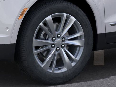 New 2026 Cadillac XT5 Premium Luxury w/ Driver Assist Package image 9