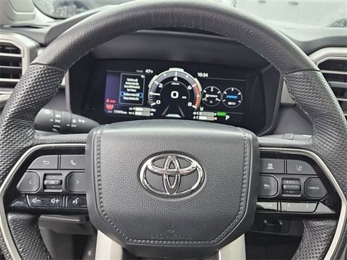 Used 2024 Toyota Tundra Limited image 25