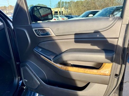 Used 2017 GMC Yukon XL Denali w/ Open Road Package image 25