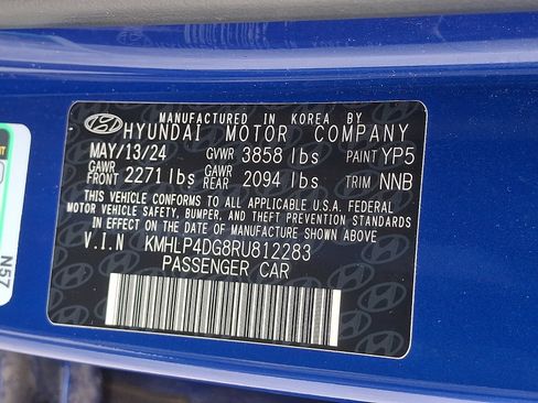 Used 2024 Hyundai Elantra Limited FWD image 28