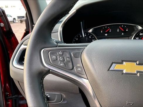 Used 2024 Chevrolet Equinox LT w/ LPO, Floor Liner Package AWD/4WD image 18