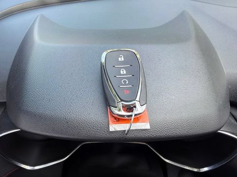 Used 2021 Chevrolet TrailBlazer RS w/ Convenience Package FWD image 8