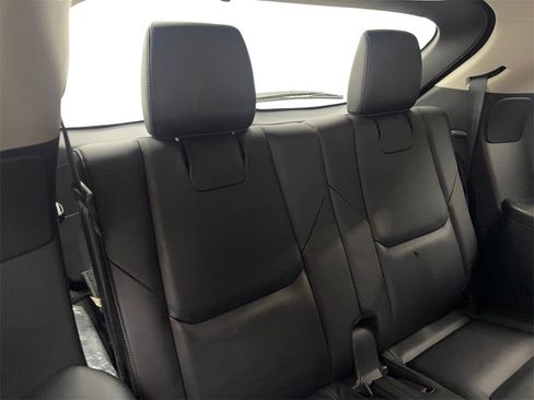 Used 2022 MAZDA CX-9 Touring w/ Touring Premium Package image 42