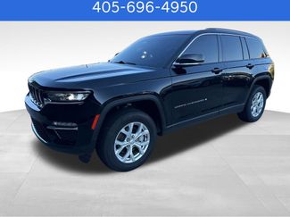 Used 2023 Jeep Grand Cherokee Limited AWD/4WD video 1