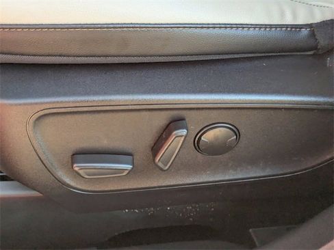 Used 2022 Ford Escape Titanium w/ Class II Trailer Tow Package image 23