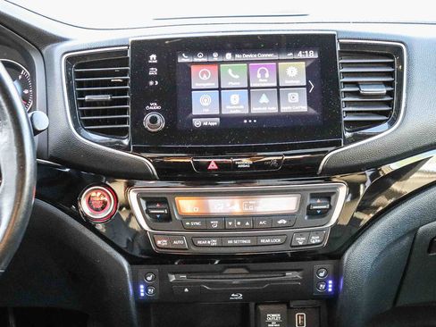 Used 2022 Honda Pilot Black Edition image 14