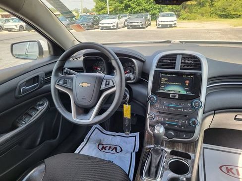 Used 2014 Chevrolet Malibu LT w/ Power Convenience Package FWD image 14
