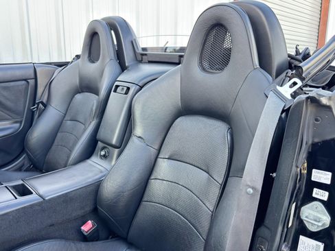 Used 2001 Honda S2000 image 25