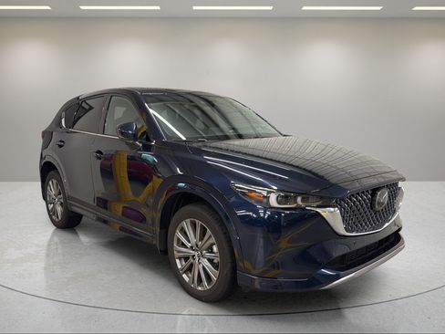 Certified 2025 MAZDA CX-5 Signature AWD/4WD image 4