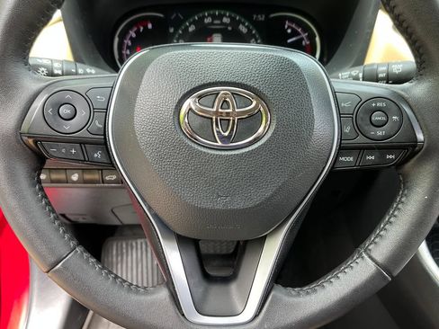 Used 2023 Toyota RAV4 XLE Premium AWD/4WD image 14
