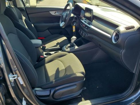 Used 2024 Kia Forte LXS image 14