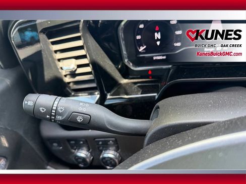 Used 2024 GMC Sierra 1500 Elevation w/ Elevation Premium Package AWD/4WD image 21