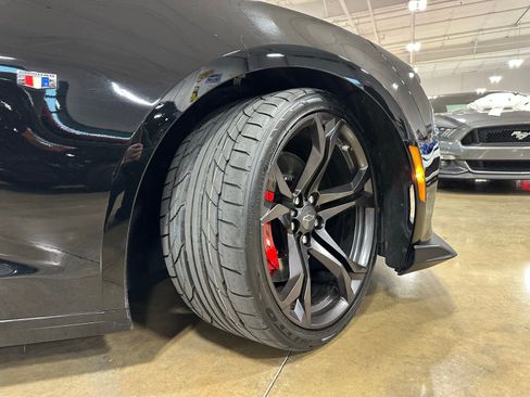 Used 2023 Chevrolet Camaro SS image 11
