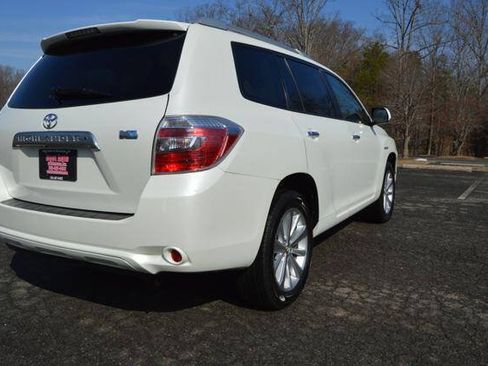 Used 2010 Toyota Highlander 4WD Hybrid w/ Extra Value Pkg 2 image 70