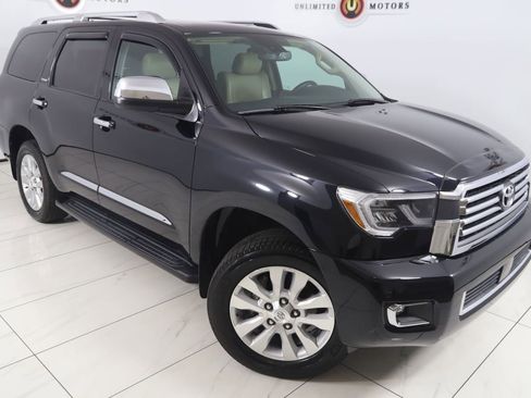 Used 2020 Toyota Sequoia Platinum AWD/4WD image 19