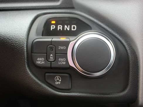 New 2026 RAM 1500 Express AWD/4WD image 23