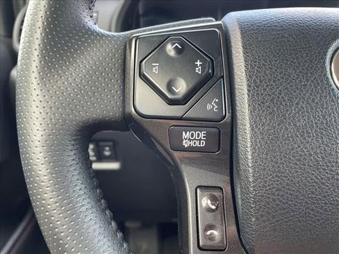 Used 2024 Toyota 4Runner TRD Off-Road AWD/4WD image 22
