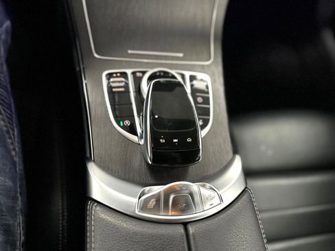 Used 2020 Mercedes-Benz C 300 4MATIC Cabriolet image 30