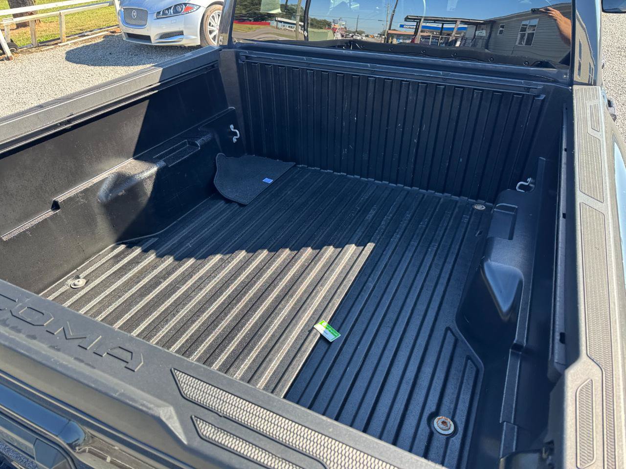 Used 2024 Toyota Tacoma SR5 RWD image 13