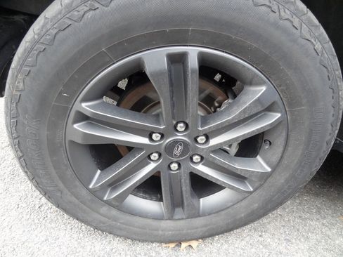 Certified 2023 Ford F150 Lariat w/ Equipment Group 502A High image 10