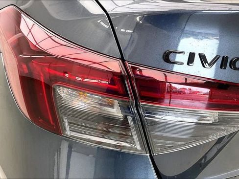 New 2026 Honda Civic Sport image 17