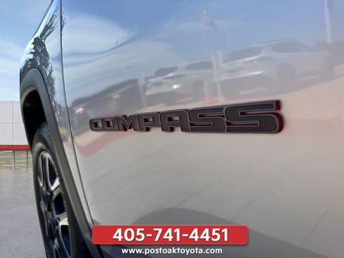 Used 2021 Jeep Compass Trailhawk AWD/4WD image 14