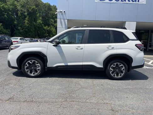 Certified 2025 Subaru Forester Premium w/ Convenience Package #2 AWD/4WD image 2