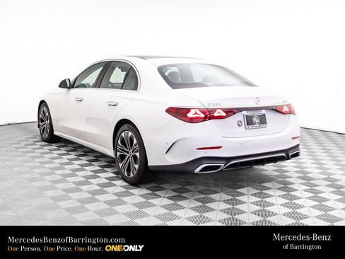 New 2026 Mercedes-Benz E 350 4MATIC Sedan image 3