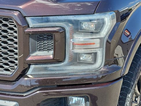 Used 2019 Ford F150 Lariat w/ Equipment Group 502A Luxury AWD/4WD image 8