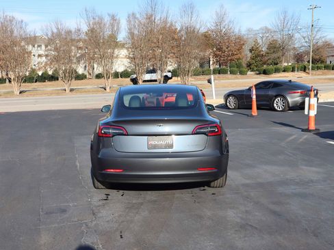 Used 2023 Tesla Model 3 Long Range image 10