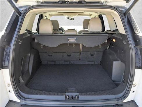 Used 2018 Ford Escape SEL FWD image 6