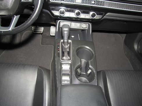 Certified 2025 Honda Civic Sport Touring image 15