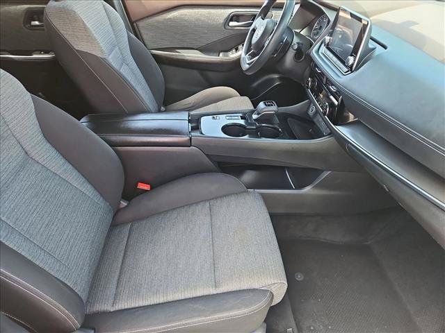Used 2021 Nissan Rogue SV FWD image 26
