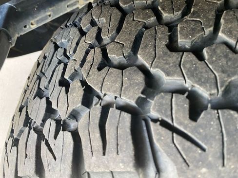 Used 2024 Ford Bronco Badlands image 22