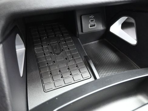 Used 2024 Ford Ranger Lariat w/ FX4 Off-Road Package image 18