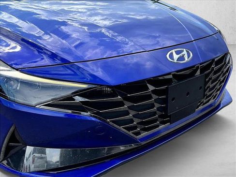 Used 2023 Hyundai Elantra Limited FWD image 26