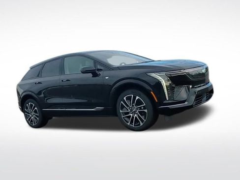 New 2026 Cadillac Optiq Sport 1 image 8