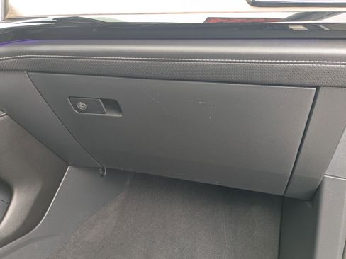 Used 2024 Volkswagen Atlas SEL Premium R-Line AWD/4WD image 33