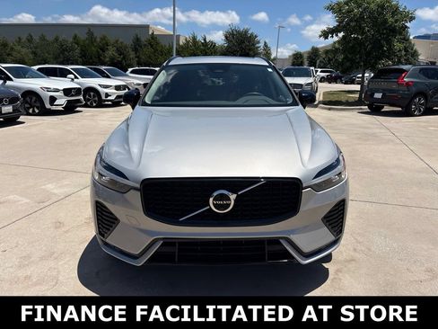 Certified 2023 Volvo XC60 B5 Plus w/ Climate Package AWD/4WD image 2